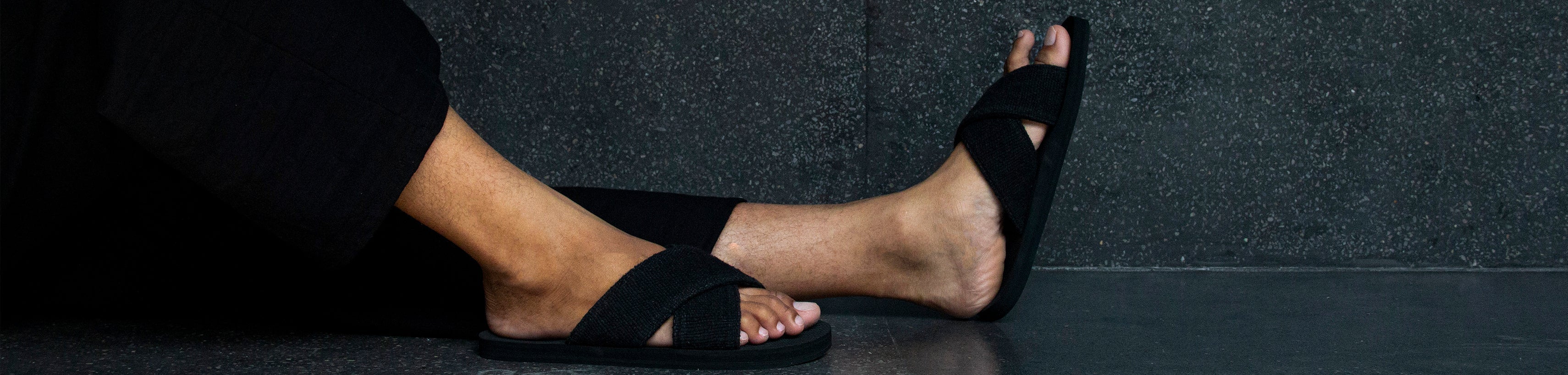 Men's Pable Cross