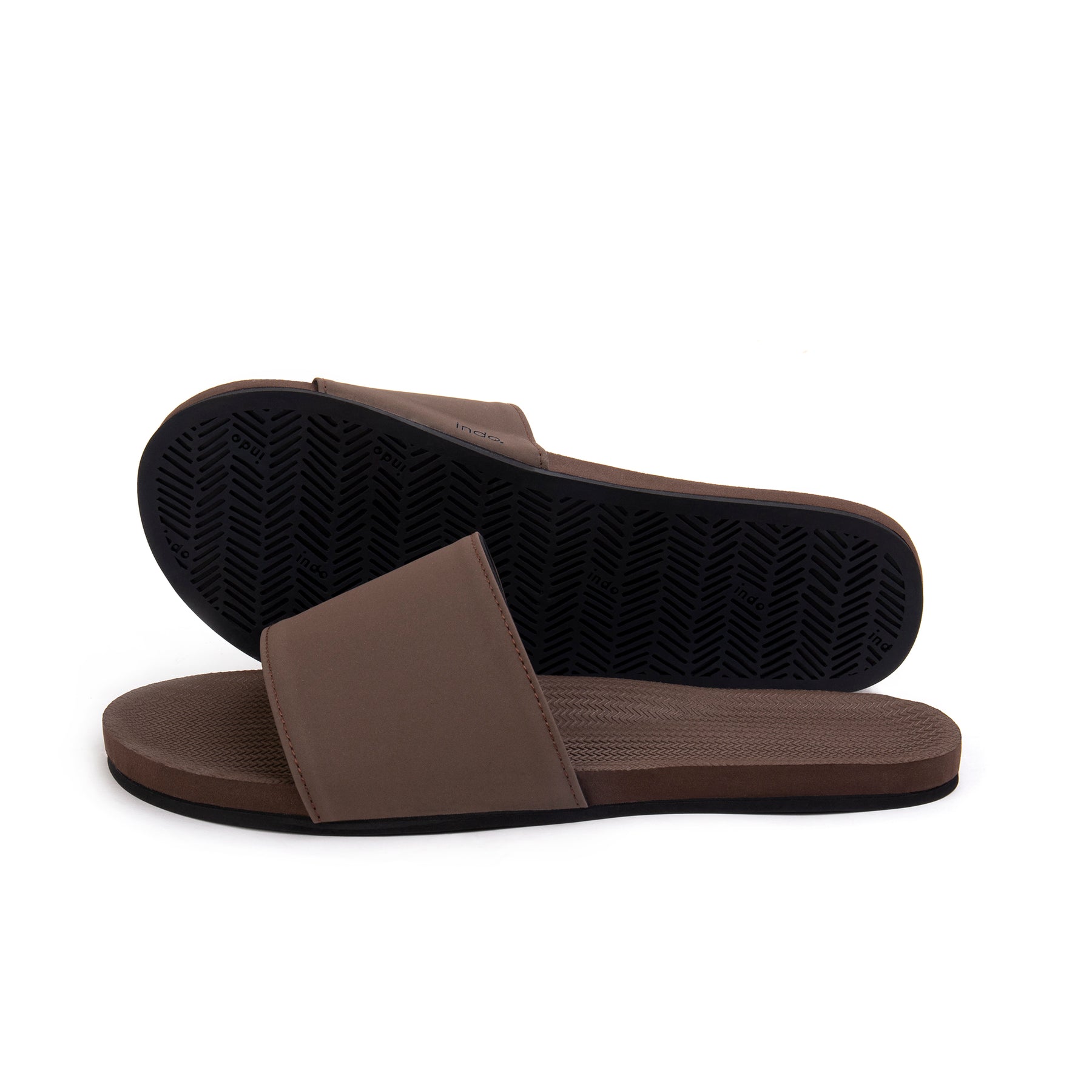 Pair of Soil Women’s Slides